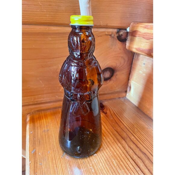 1968 Mrs Butterworth Brown Amber Glass Syrup Bottle & Yellow Metal Lid - Picture 3 of 4